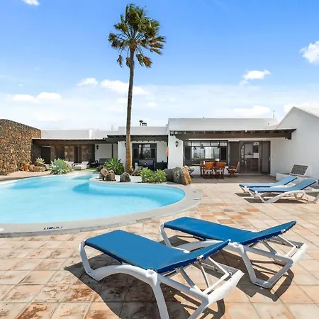 Villa La Cancela *